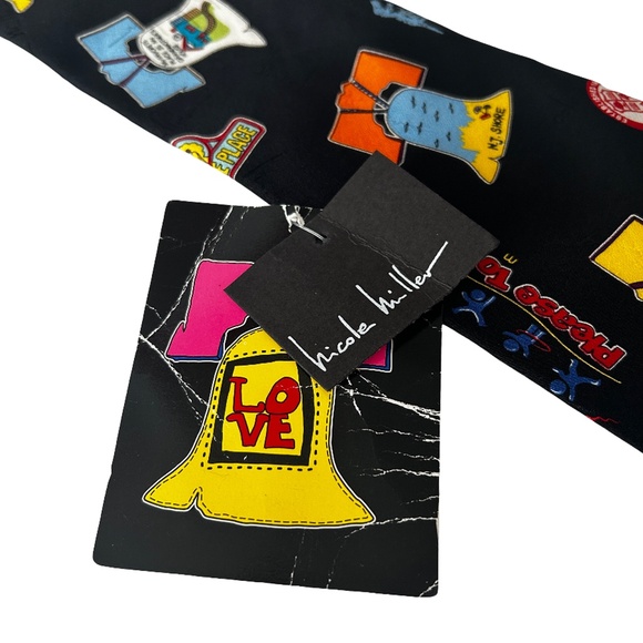 Nicole Miller Necktie Tie 100% Silk Hand Sewn Novelty Graphics City Philadelphia - Picture 8 of 12